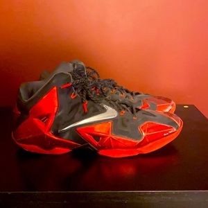 Nike Lebron 11s